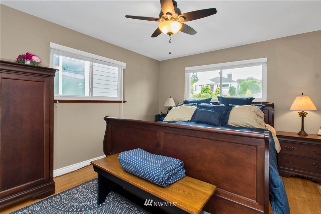 4106 Southwest Austin Street Seattle, WA 98136 - Photo 17 of 33 Gallery Image 17