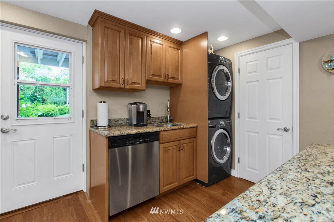 4106 Southwest Austin Street Seattle, WA 98136 - Photo 25 of 33 Gallery Image 25