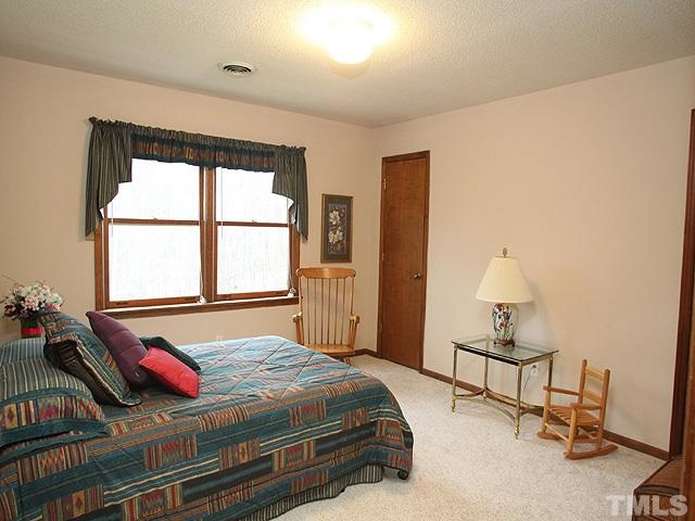 6620 Battle Bridge Road Raleigh, NC 27610 - Photo 19 of 25