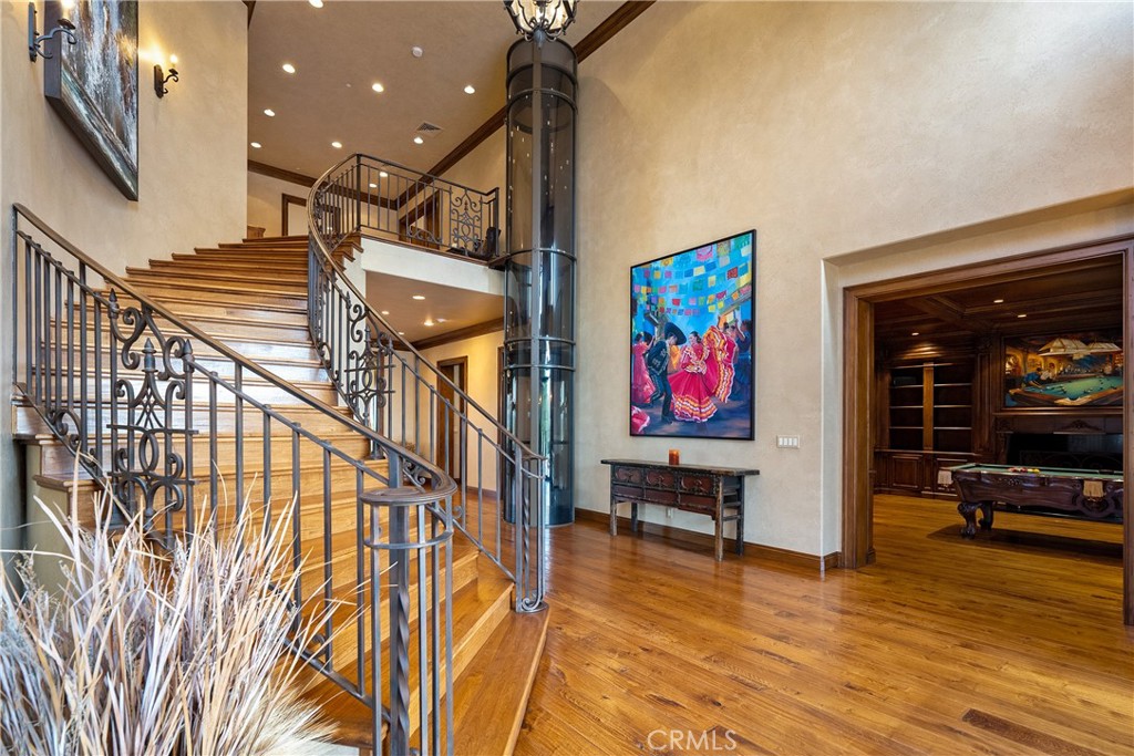 76525 Interlake Road Bradley, CA 93426 - Photo 23 of 75 a view of entryway livingroom and hall with wooden floor