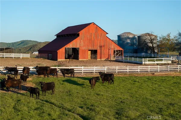 $7,995,000 | 76525 Interlake Road, Bradley, CA 93426