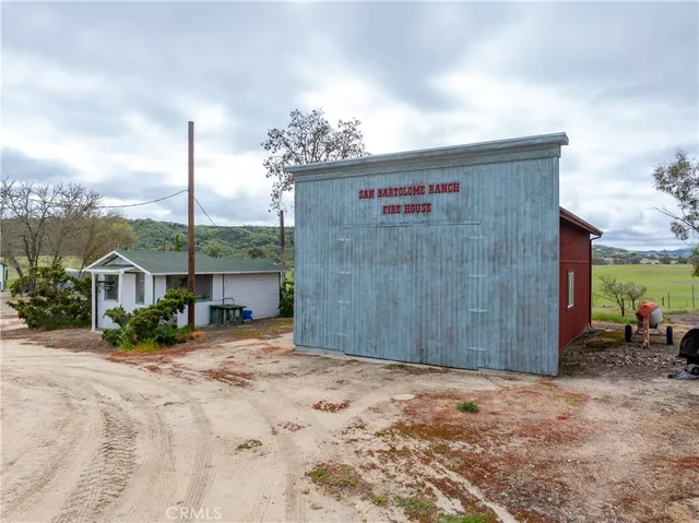 $7,995,000 | 76525 Interlake Road, Bradley, CA 93426