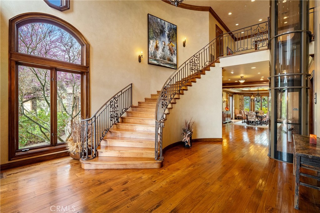 76525 Interlake Road Bradley, CA 93426 - Photo 7 of 75 a view of entryway and hall with wooden floor