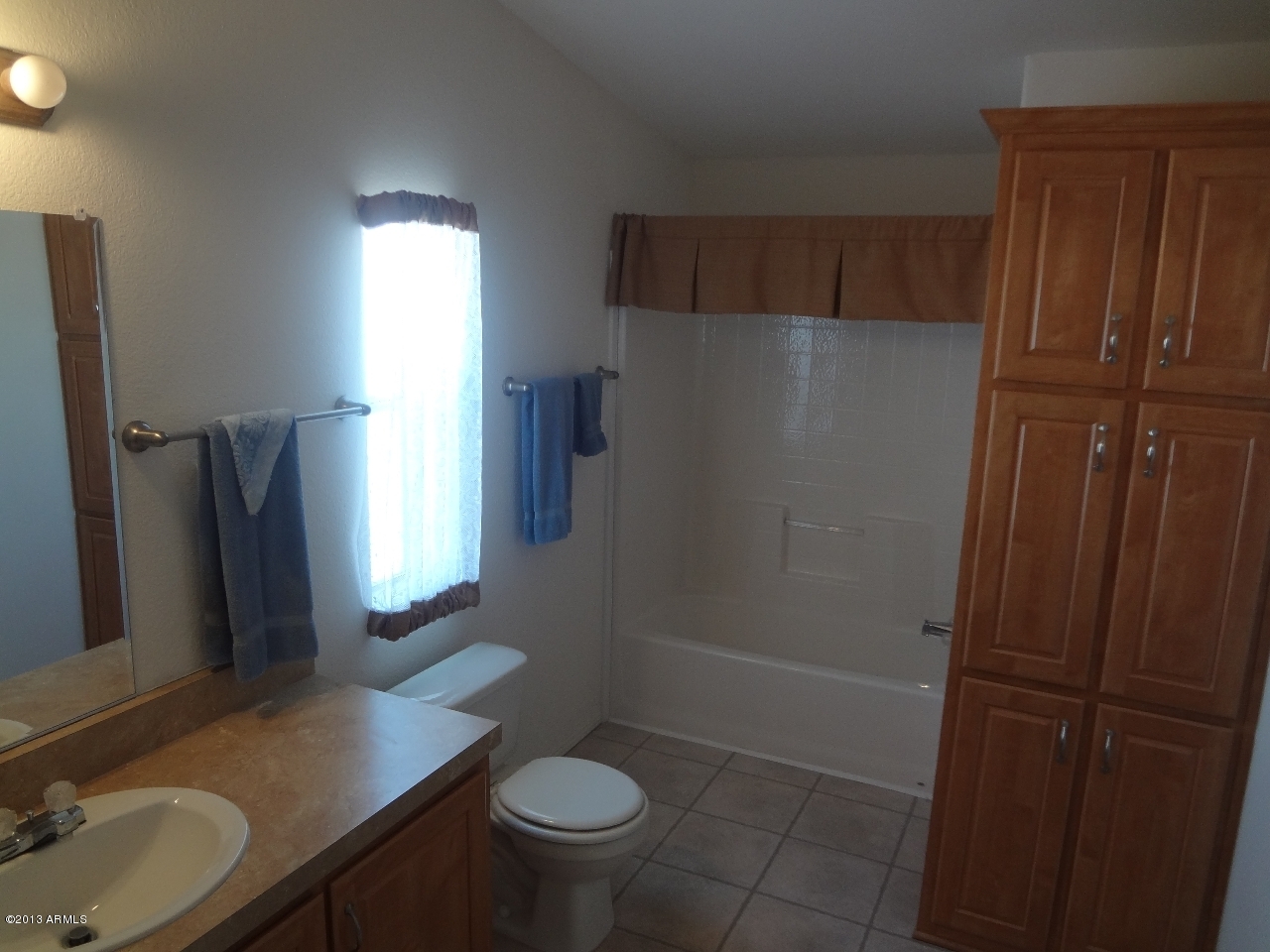 16341 Squatter Road Arizona City, AZ 85123 - Photo 14 of 18 Bathroom