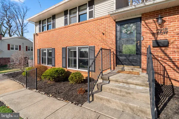 $500,000 | 1918 Lismore Lane, Catonsville, MD 21228