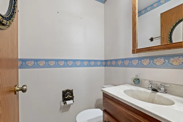 $245,500 | 1414 Hilltop Lane, Plymouth, WI 53073