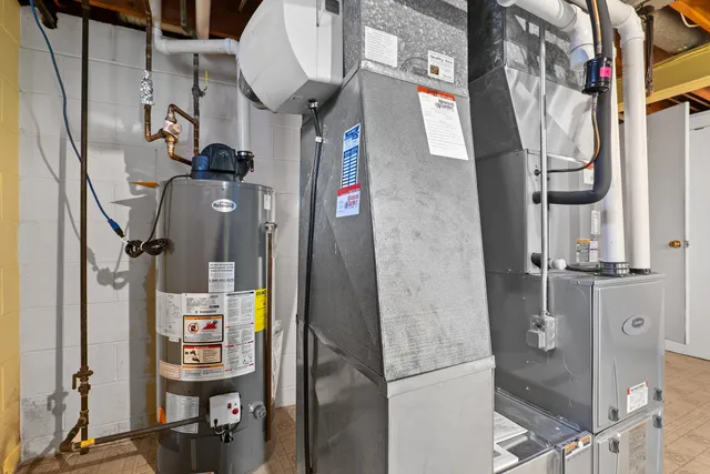 $245,500 | 1414 Hilltop Lane, Plymouth, WI 53073