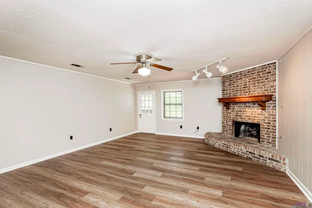 $1,800 | 17237 General Pickett Avenue, Baton Rouge, LA 70817