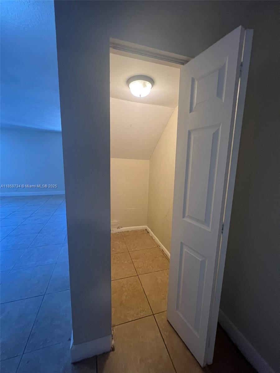 1649 West 28th Street, Unit B Riviera Beach, FL 33404 - Photo 13 of 56 Gallery Image 13