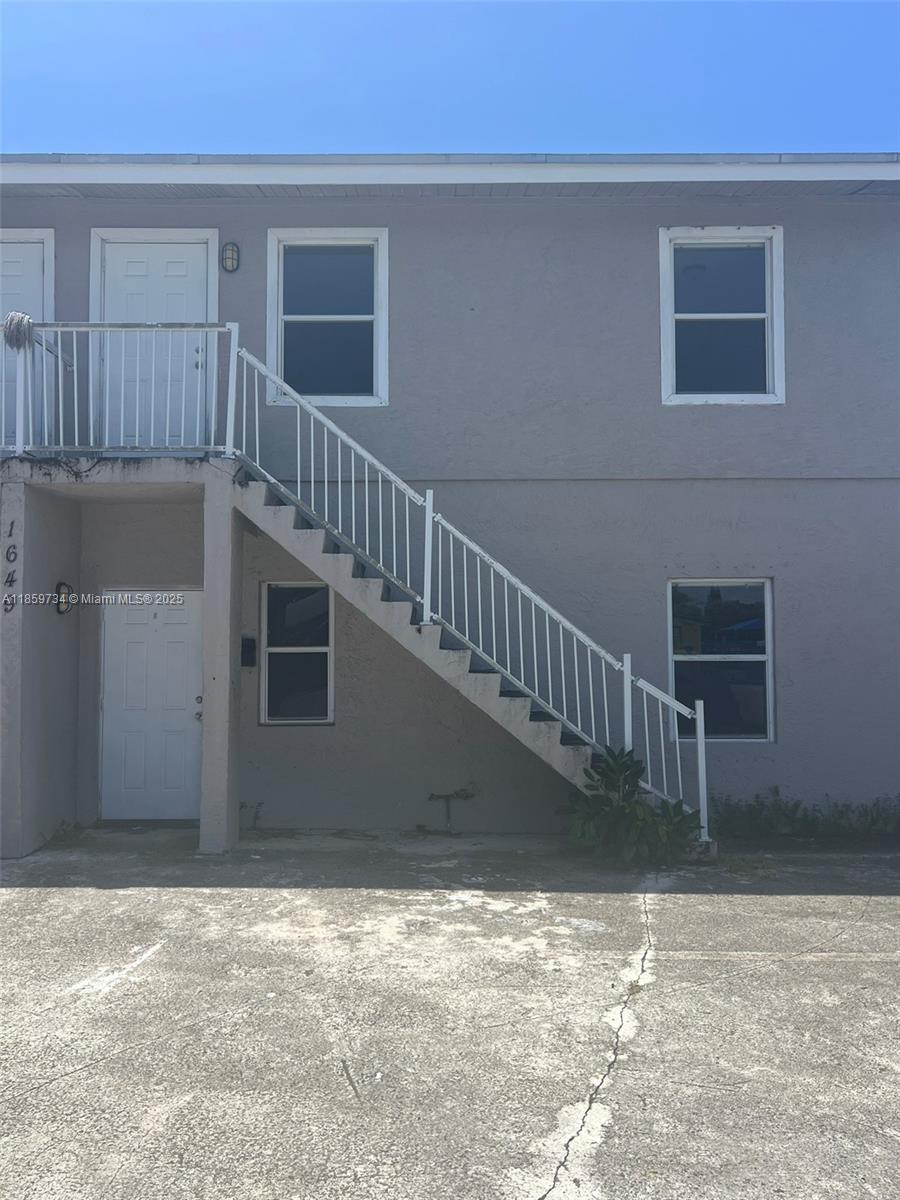 1649 West 28th Street, Unit B Riviera Beach, FL 33404 - Photo 2 of 56 Gallery Image 2
