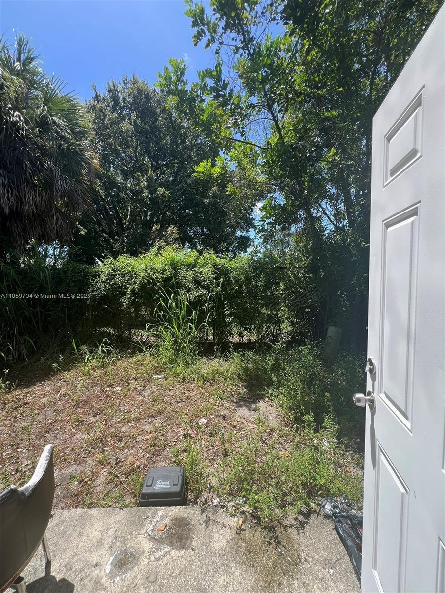 1649 West 28th Street, Unit B Riviera Beach, FL 33404 - Photo 21 of 56 Gallery Image 21