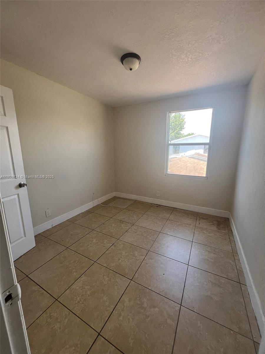 1649 West 28th Street, Unit B Riviera Beach, FL 33404 - Photo 48 of 56 Gallery Image 48