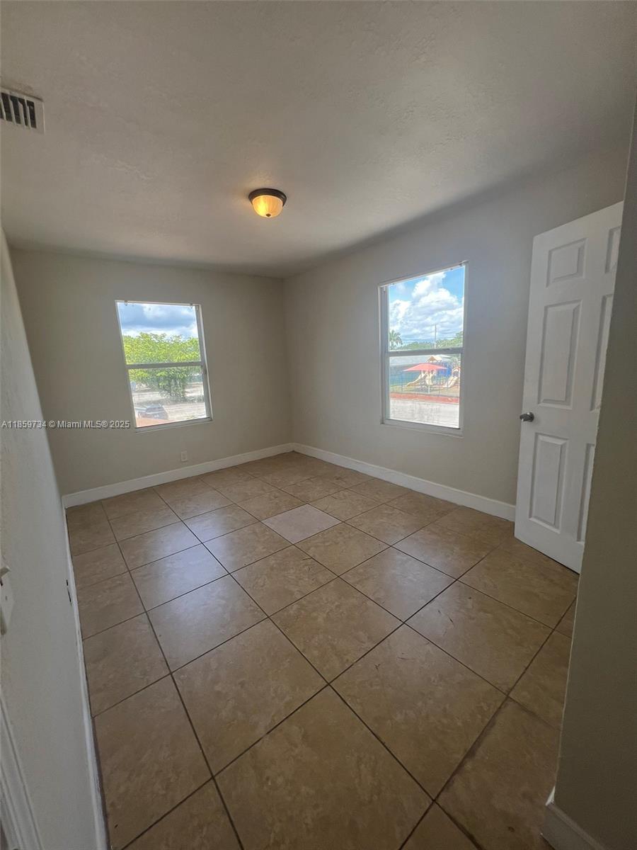 1649 West 28th Street, Unit B Riviera Beach, FL 33404 - Photo 50 of 56 Gallery Image 50