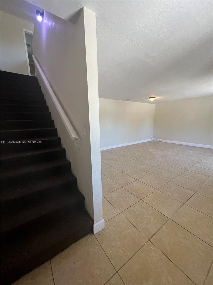 1649 West 28th Street, Unit B Riviera Beach, FL 33404 - Photo 6 of 56 Gallery Image 6