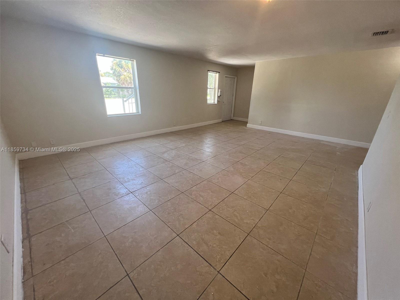 1649 West 28th Street, Unit B Riviera Beach, FL 33404 - Photo 9 of 56 Gallery Image 9