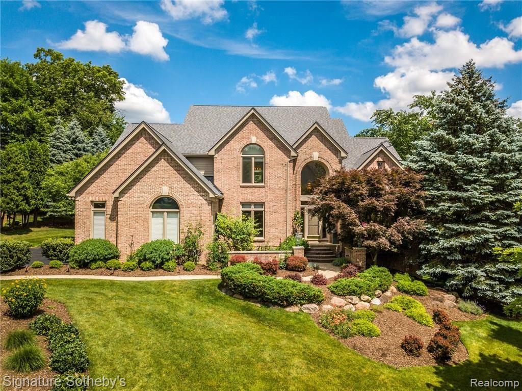 1650 Scenic Hollow Rochester Hills, MI 48306 - Photo 2 of 60