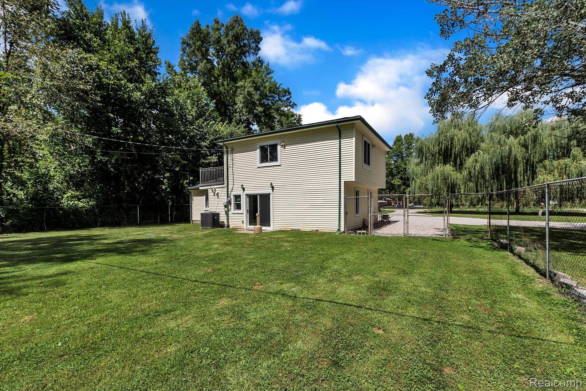43955 Willow Road Belleville, MI 48111 - Photo 39 of 57 Gallery Image 39