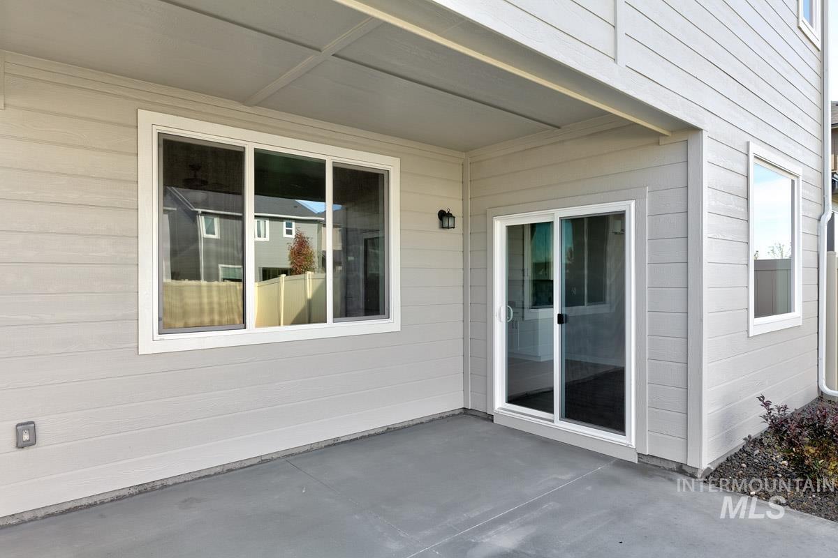 224 West Broyhill Street Meridian, ID 83642 - Photo 16 of 24 View of patio / terrace