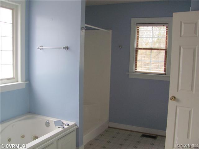 6956 Sandy Ridge Road Hopewell, VA 23860 - Photo 9 of 20 Master Bath