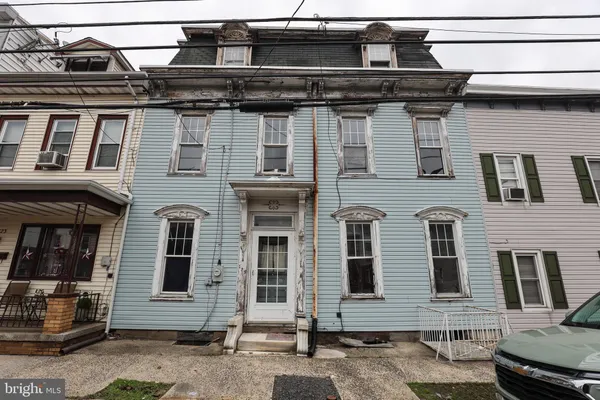 $69,900 | 125 South 3rd Street, Minersville, PA 17954