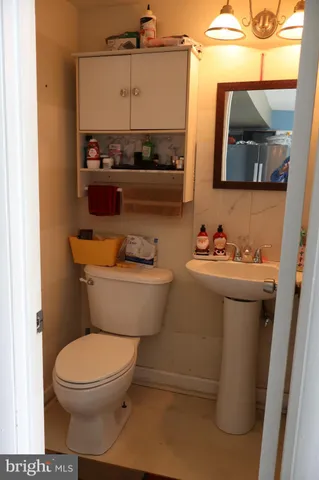 $2,300 | 8998 Bonham Circle, Manassas, VA 20110