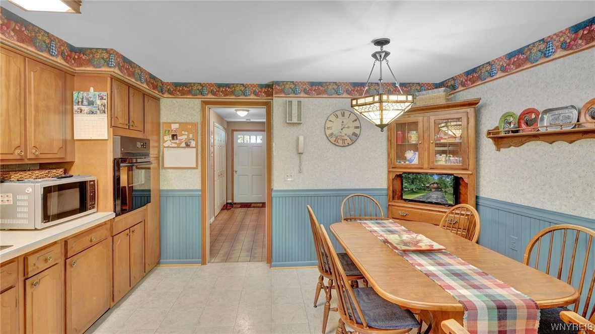 5105 Alexander Drive Clarence, NY 14031 - Photo 14 of 49