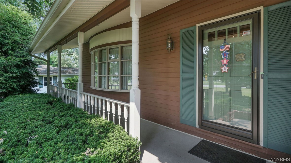 5105 Alexander Drive Clarence, NY 14031 - Photo 6 of 49