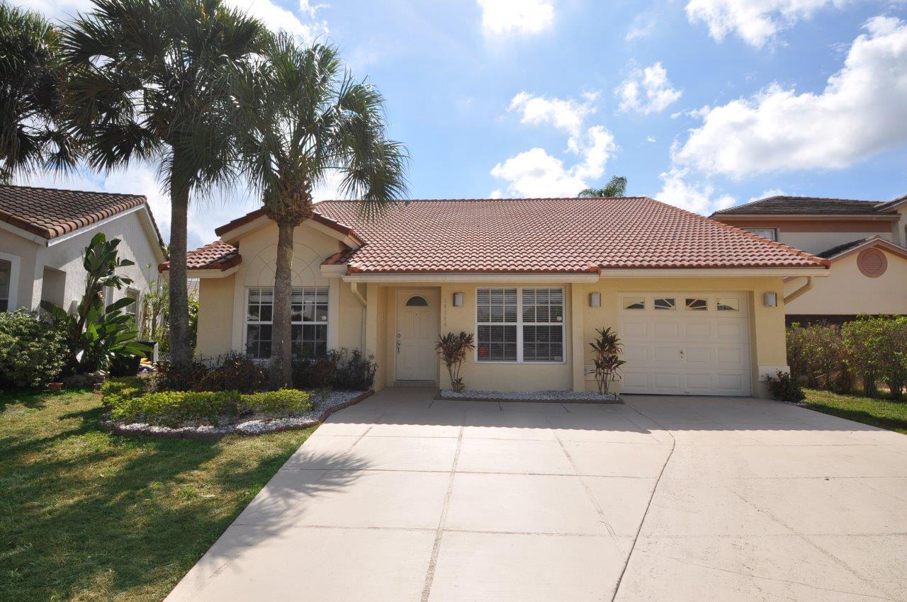18206 Blue Lake Way Boca Raton, FL 33498 - Photo 27 of 27 DSC_0695