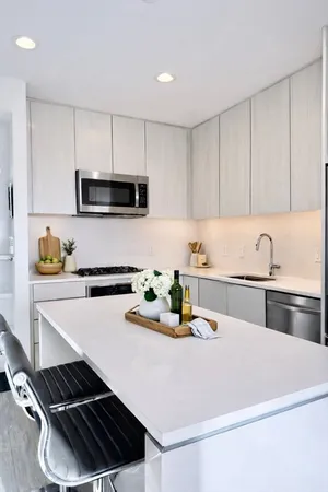 $695,000 | 80 Fenwood Road, Unit 706, Boston, MA 02115