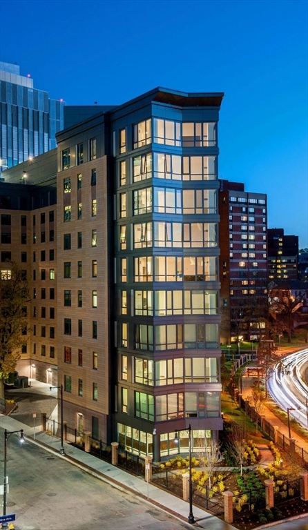 80 Fenwood Road, Unit 706 Boston, MA 02115 - Photo 31 of 33 a front view of a building with glass windows