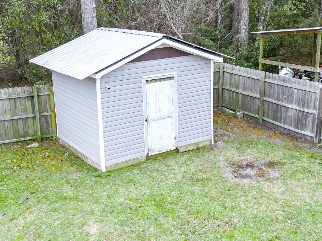 49 Auld Brass Road Walterboro, SC 29488 - Photo 35 of 42 49 Auld Brass-15