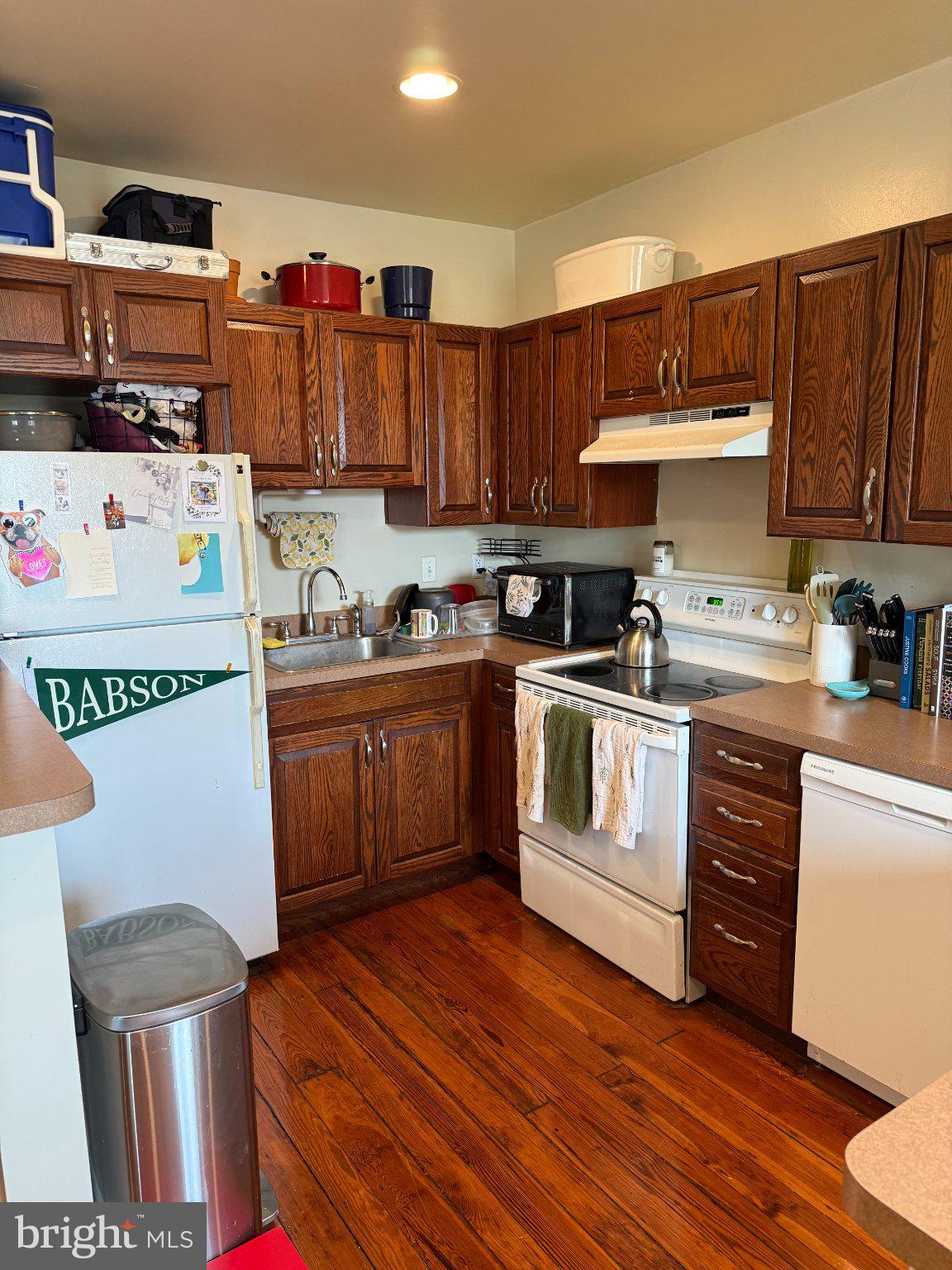 1723 Pine Street, Unit 4 Philadelphia, PA 19103 - Photo 3 of 16 Cozy kitchen with warm wooden tones.