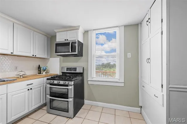 $235,000 | 2911 Brazeau Avenue, Brentwood, MO 63144