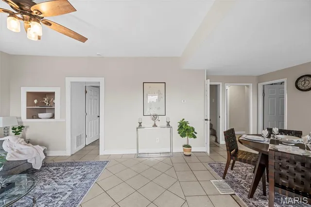 $235,000 | 2911 Brazeau Avenue, Brentwood, MO 63144