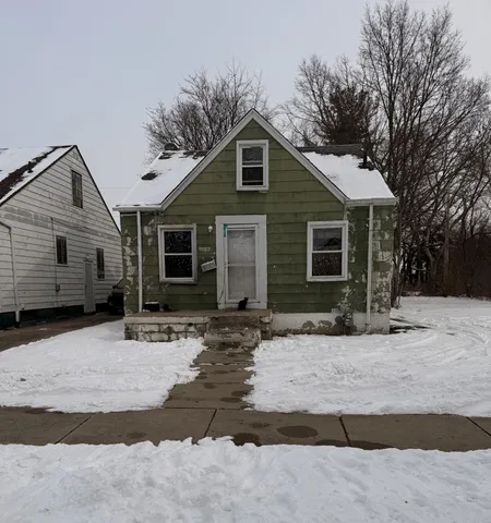 $55,000 | 9362 Memorial Avenue, Detroit, MI 48228