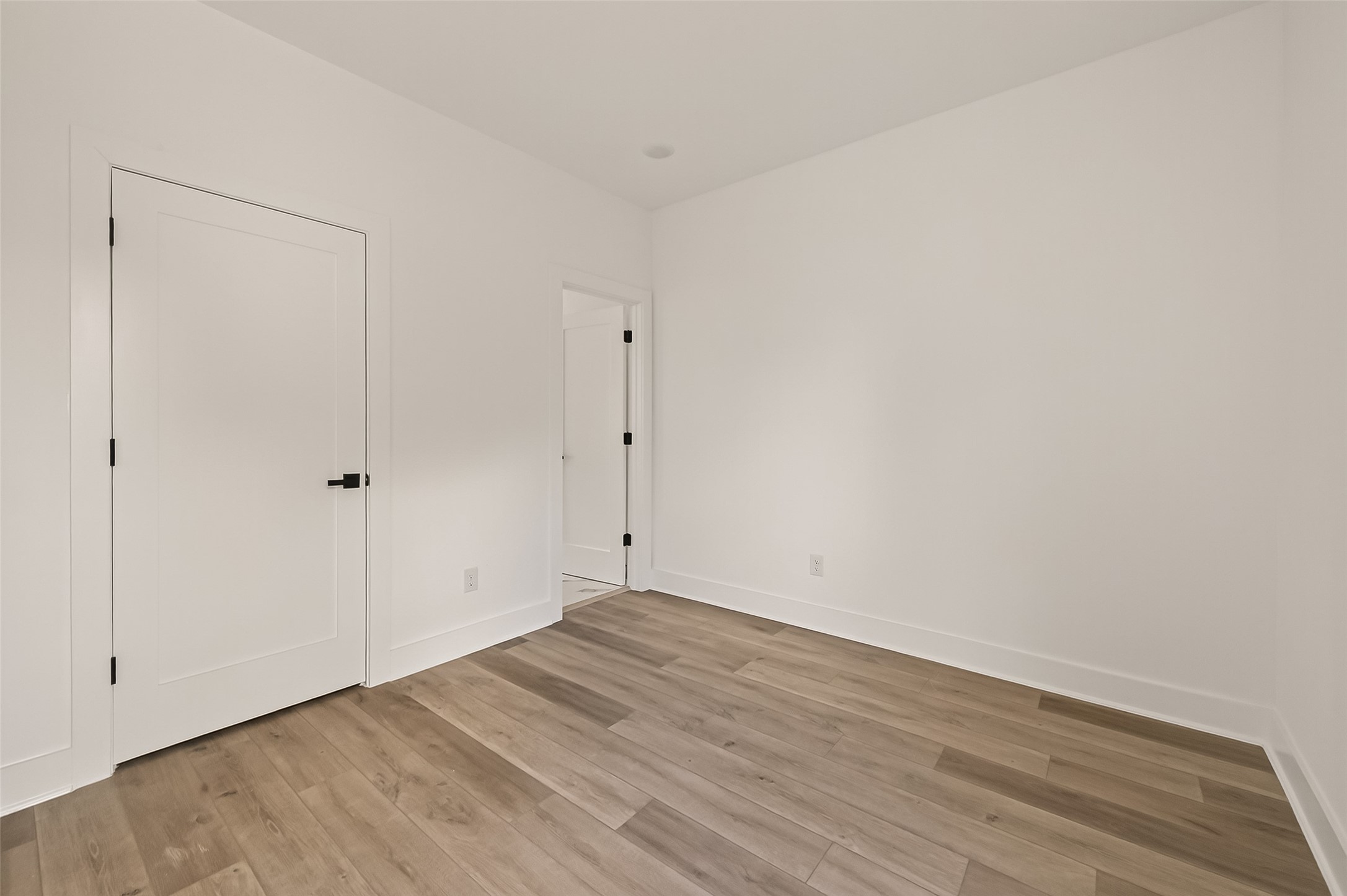 2475 Carmel Street, Unit B Houston, TX 77091 - Photo 16 of 21