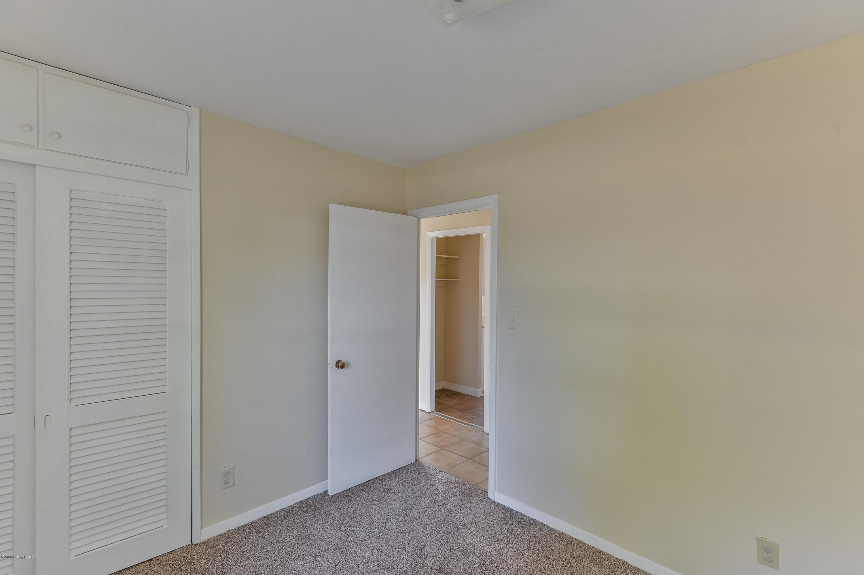 3824 Jupiter Road Louisville, KY 40218 - Photo 19 of 28 024 - 20201013 8680