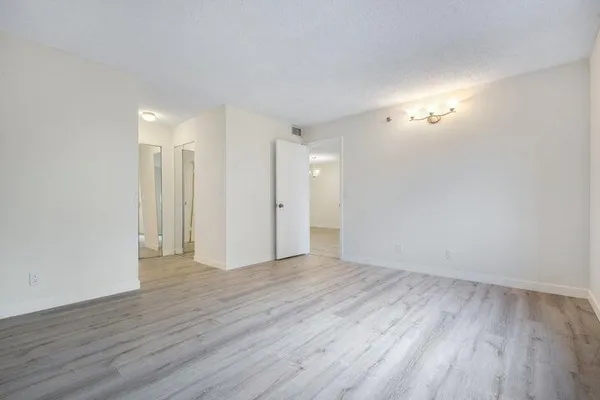 $1,800 | 7770 Tahiti Lane, Unit 405, Lake Worth, FL 33467