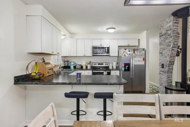 $325,000 | 3083 Dickson Avenue, Twin Falls, ID 83301