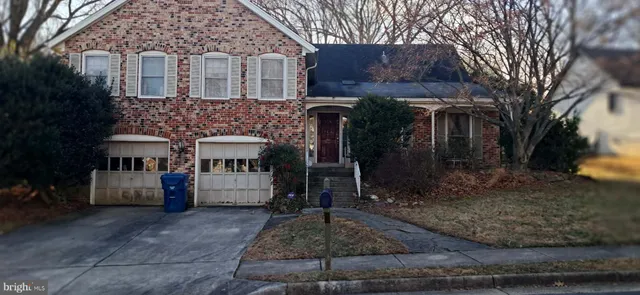 $849,999 | 9217 Dorothy Lane, Springfield, VA 22153