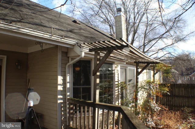 $849,999 | 9217 Dorothy Lane, Springfield, VA 22153