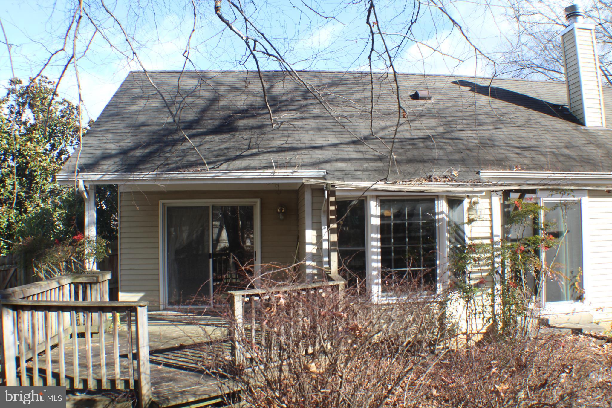 9217 Dorothy Lane Springfield, VA 22153 - Photo 18 of 76