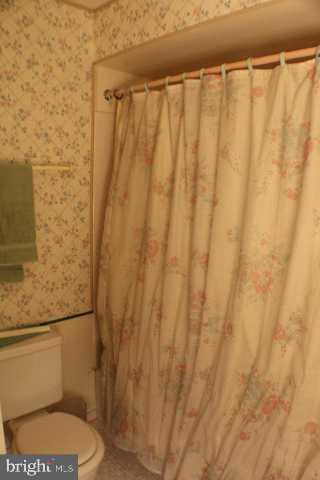 9217 Dorothy Lane Springfield, VA 22153 - Photo 22 of 76