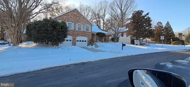 $849,999 | 9217 Dorothy Lane, Springfield, VA 22153