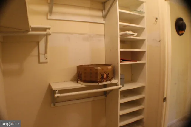 $849,999 | 9217 Dorothy Lane, Springfield, VA 22153