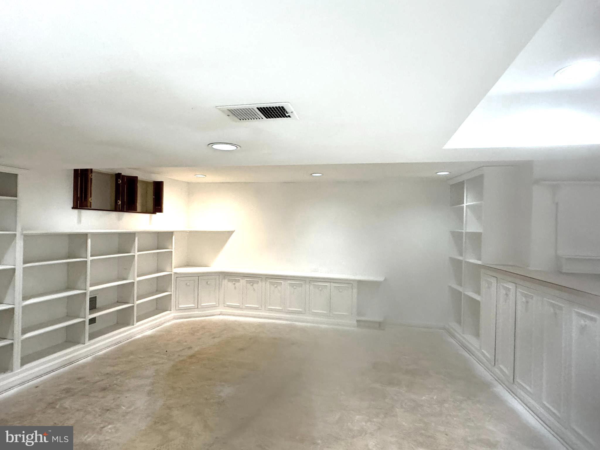 9217 Dorothy Lane Springfield, VA 22153 - Photo 39 of 54 $seller credit