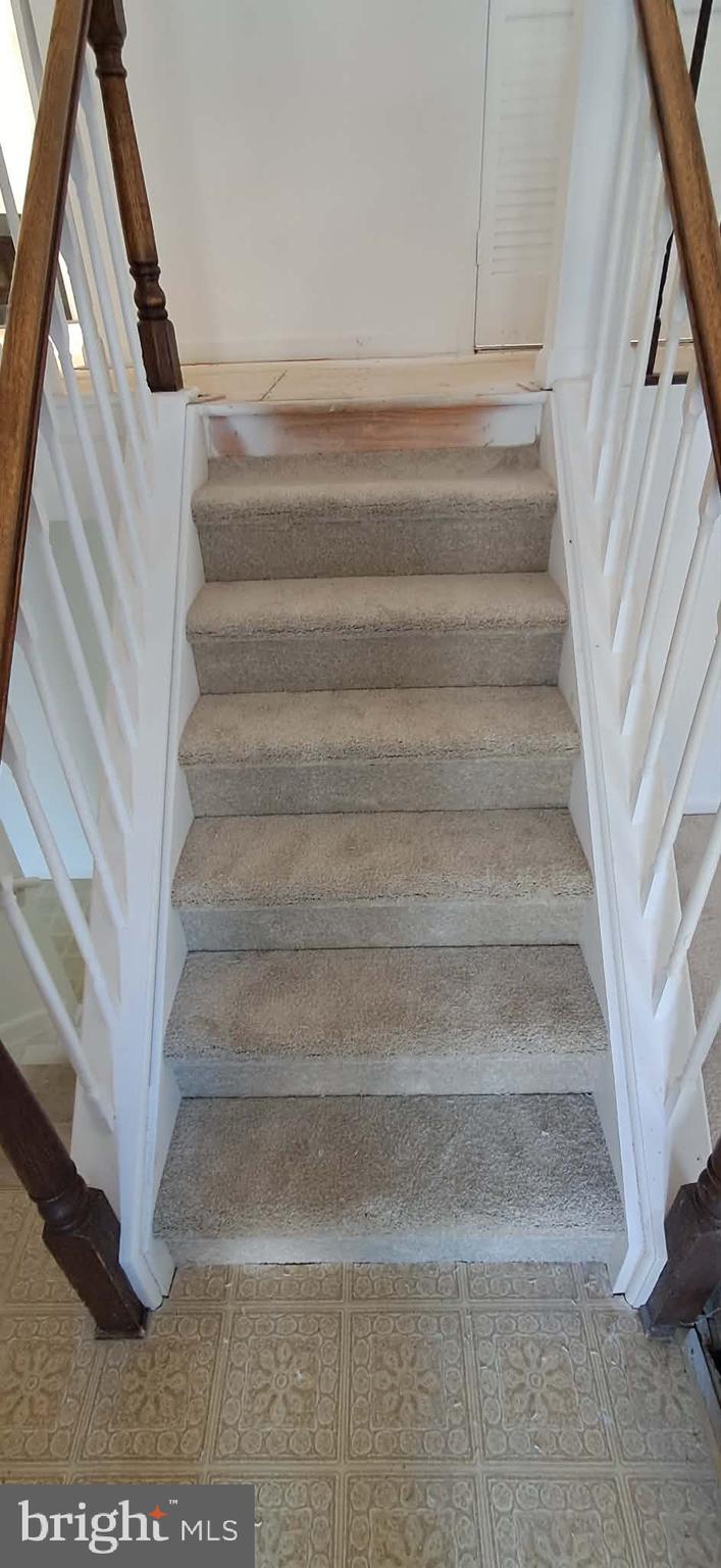 9217 Dorothy Lane Springfield, VA 22153 - Photo 4 of 54 $seller credit