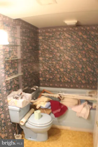 $849,999 | 9217 Dorothy Lane, Springfield, VA 22153