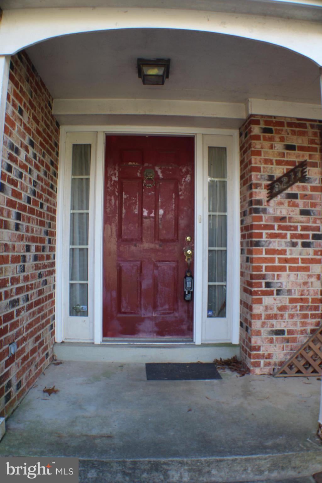 9217 Dorothy Lane Springfield, VA 22153 - Photo 8 of 76