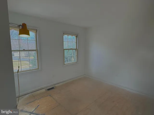 $849,999 | 9217 Dorothy Lane, Springfield, VA 22153